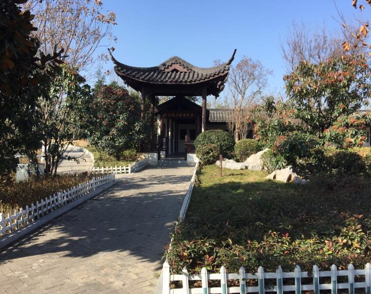 徐州市泉山森林公園綠地綜合養(yǎng)護